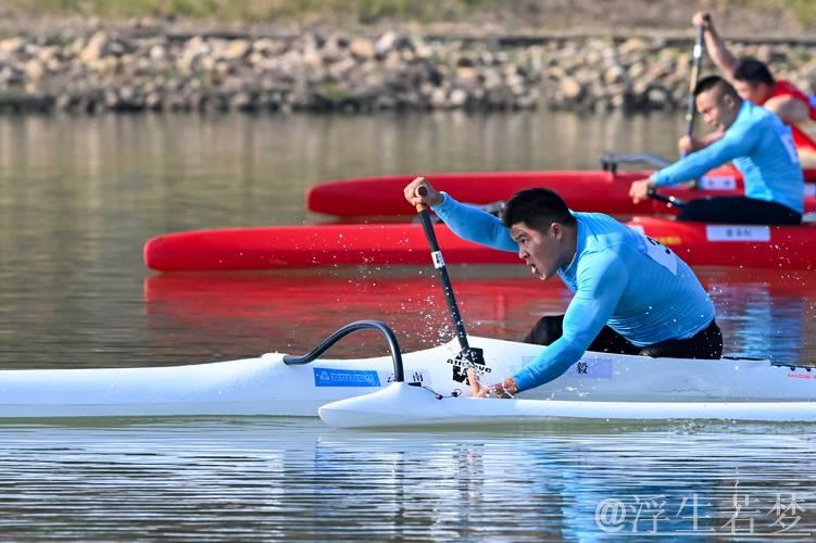桨作翅膀 残特奥会皮划艇项目多项决赛开赛